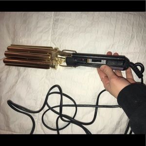 OLD FASHIONED HAIR CRIMPER